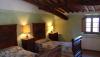Landhaus umgeben von Olivenhainen und Weingärten,  Chianti,  Toskana