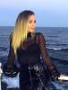 lebensfrohe 28jährige Blondine sucht Partner mit Pfiff